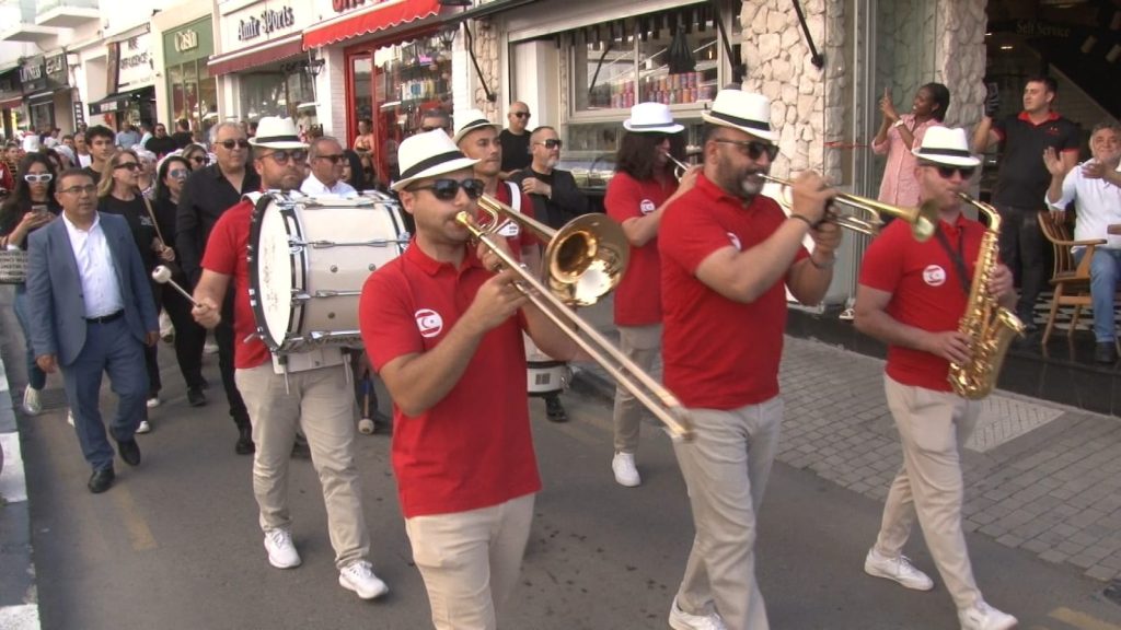 Girne'de Gençlik Şöleni düzenlendi