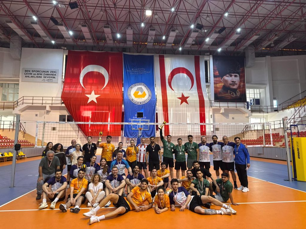 DAÜ’de Hemşirelik Haftası kutlandı