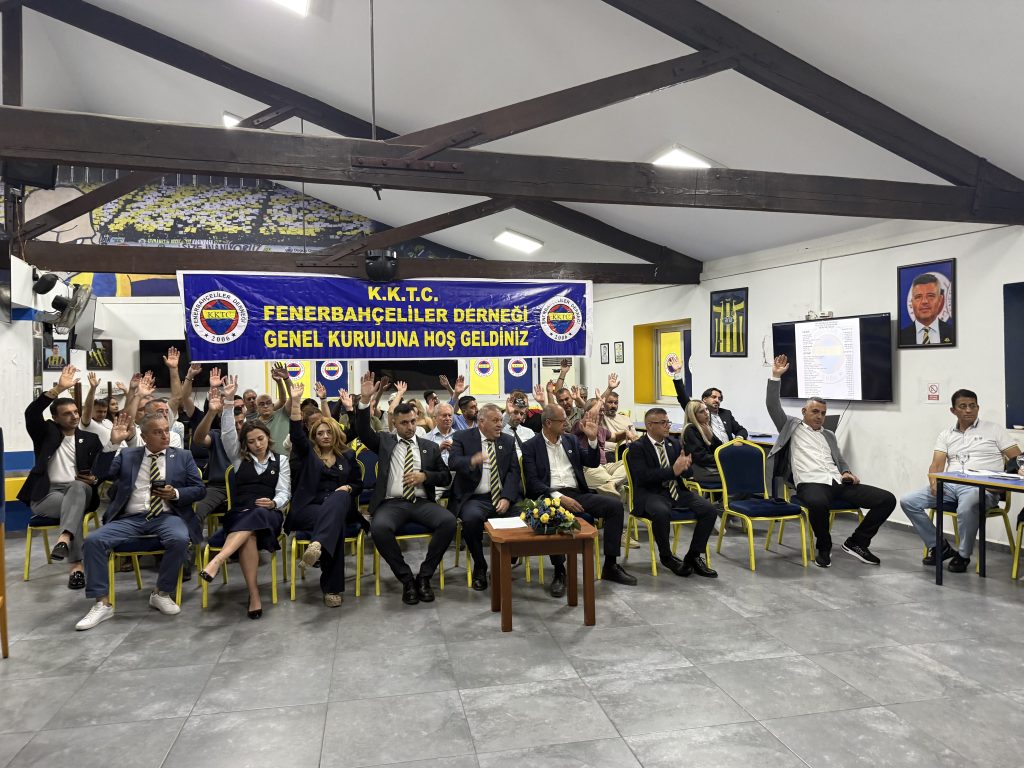 KKTC Fenerbahçeliler Derneği’nde Tolga Ahmet Raşit yeniden başkan seçildi