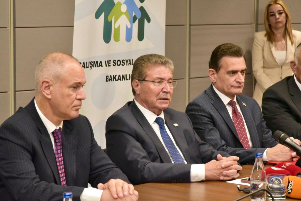 "Suça Sürüklenen Çocuklar ve Genç Erişkinler İçin Rehabilitasyon ve Tahliye Sonrası Topluma Kazandırma Projesi" protokolü imzalandı