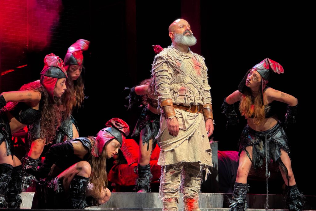 “Büyük Romulus” Gazimağusa’da sahnelendi