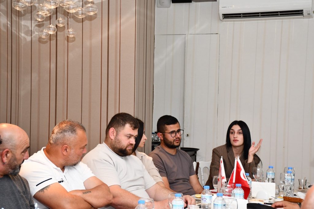 Kamu-İş’in düzenlediği, “Toplu İş Sözleşmesi Yasası ve Uygulamaları” panelinin ikincisi yapıldı