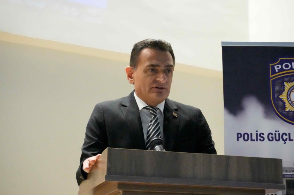 Yangınla mücadele eğitimi alan Merkezi Cezaevi personeline sertifikaları verildi