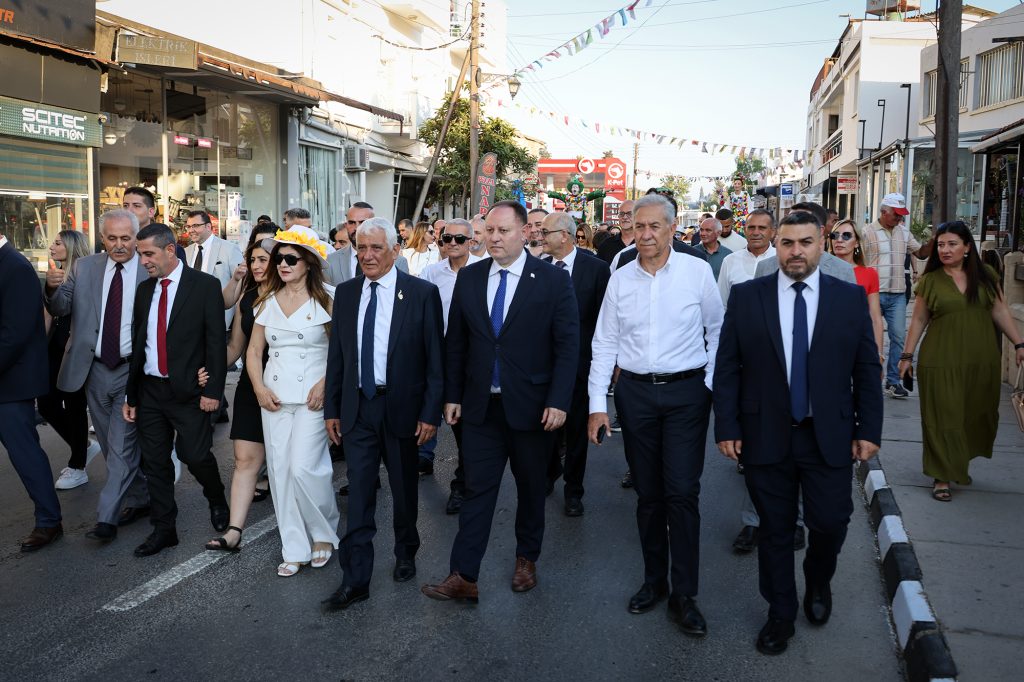Öztürkler, Güzelyurt Portakal Festivali’ne katıldı: “Toprağa, üretime, egemenliğe ve bölgenin değerlerine sahip çıkacağız"