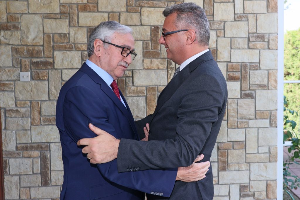 Cumhurbaşkanı Erhürman, eski cumhurbaşkanlarını ziyaret etti