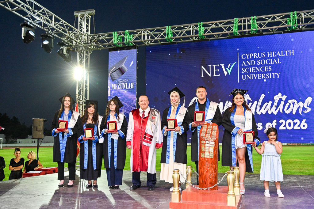 KSTU mezuniyet töreni yapıldı…526 öğrenci mezun oldu