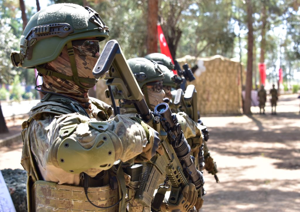 Türk Kara Kuvvetleri'nin kuruluş yıl dönümü kutlandı