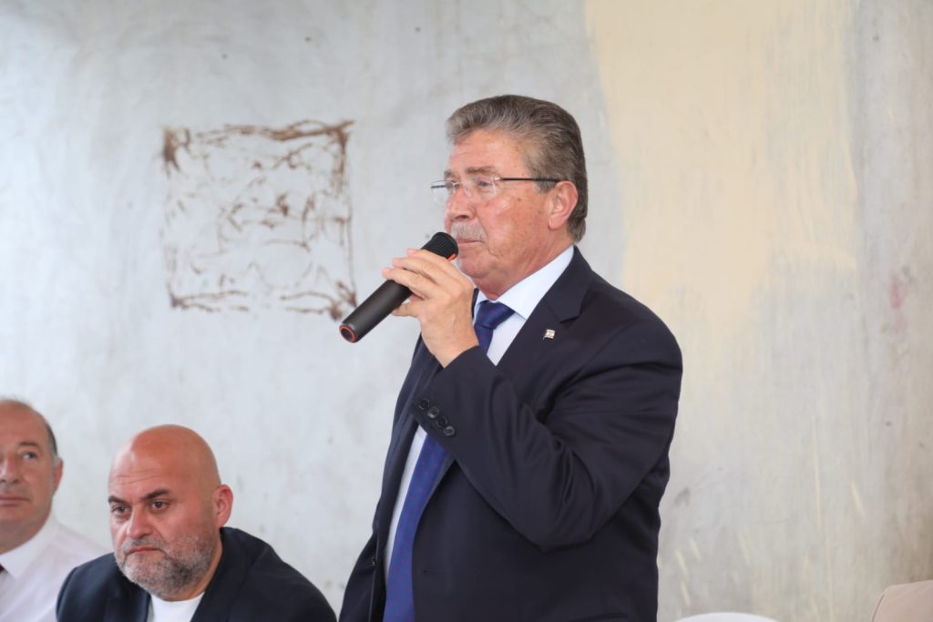 Üstel, Tatlısu’da sosyal konut projesinin yakında başlayacağını açıkladı