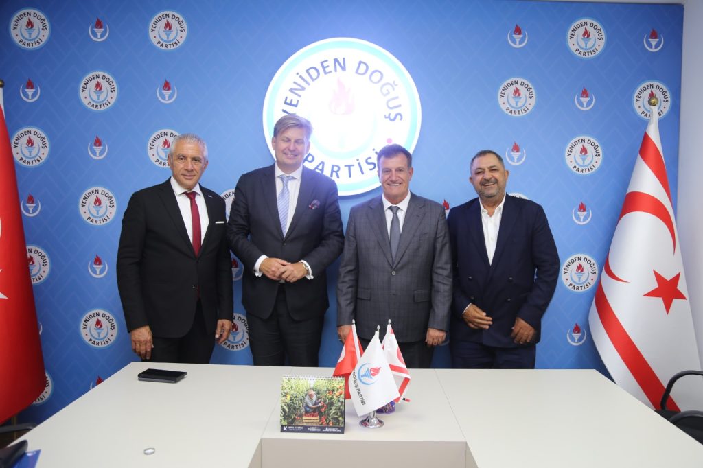 Arıklı, AfD partisi Milletvekili Maximilian Krah ile görüştü