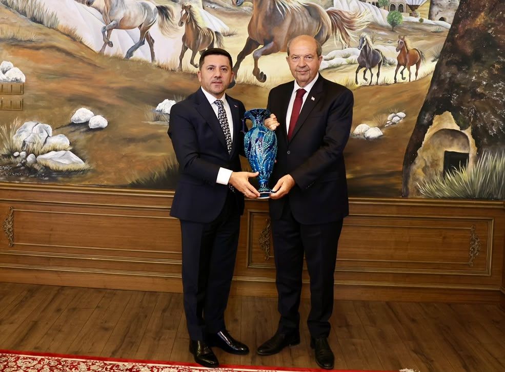 5. Cumhurbaşkanı Tatar, Nevşehir Belediyesini ziyaret etti