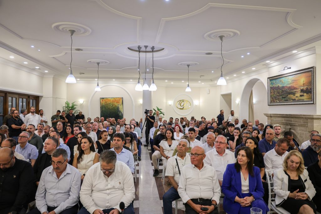CTP Girne’de kitle toplantısı düzenledi