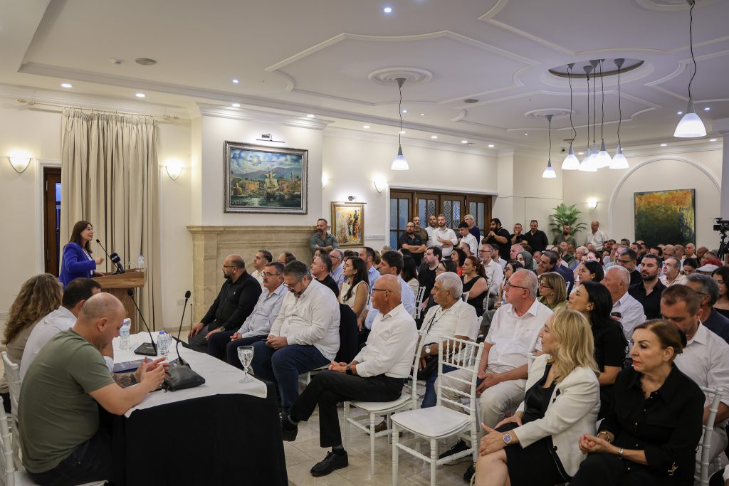 CTP Girne’de kitle toplantısı düzenledi