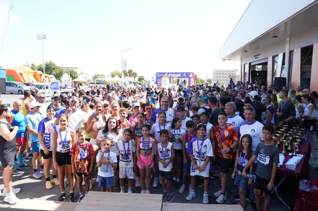 İskele Yarı Maratonu koşuldu… Sadıkoğlu: “Birlikte bir gelecek için adım atıyoruz”