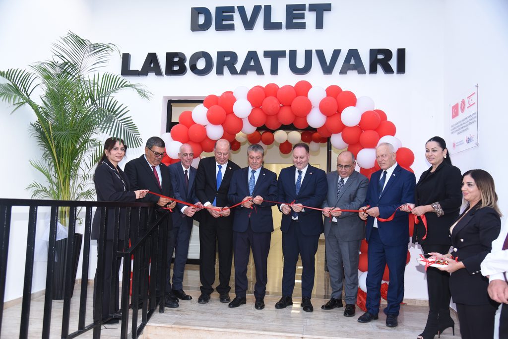 Başbakan Üstel: “Yeni Devlet Laboratuvarı çağdaş cihazlarla donatıldı”