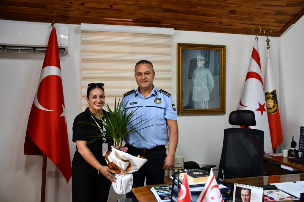 Küçücüğüm Okul Öncesi ve Etüt Merkezi öğrencileri Güzelyurt Polis Müdürlüğü’nü ziyaret etti